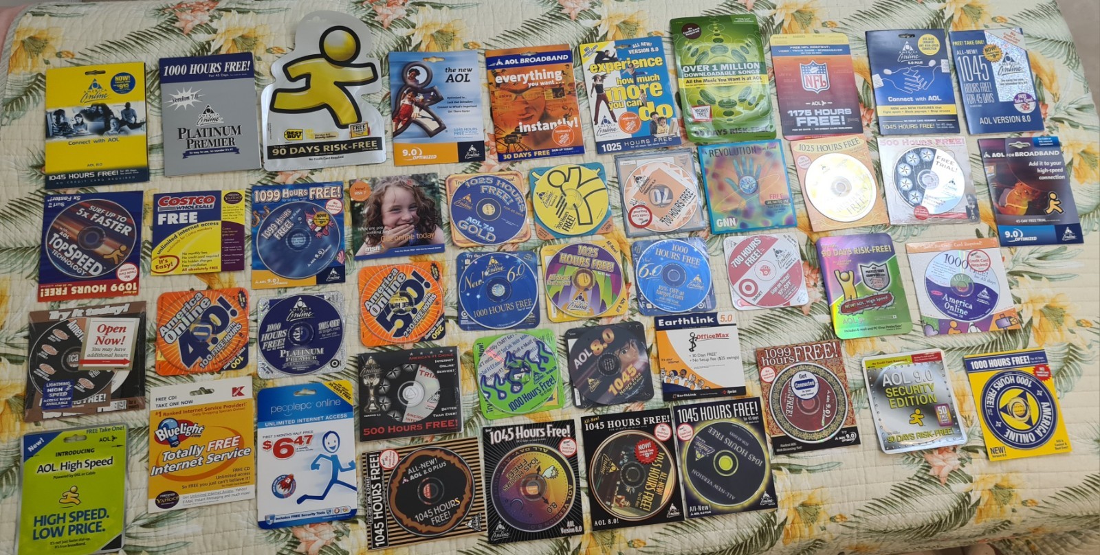 45 Vintage AOL Free Hours Trial Disc America Online Collectors Lot Unique Rare 