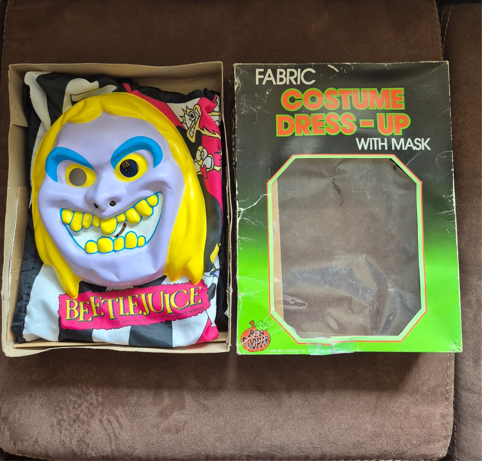 VTG 1989 Ben Cooper Beetlejuice Halloween costume complete in box *read* large