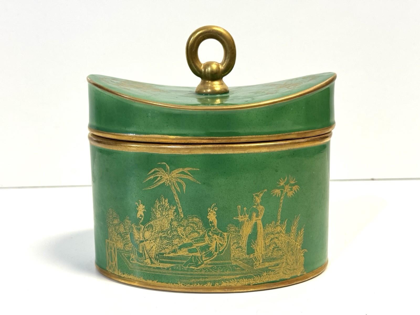 Vintage Mottahedeh Italy Green Chinoiserie Porcelain Lidded Box