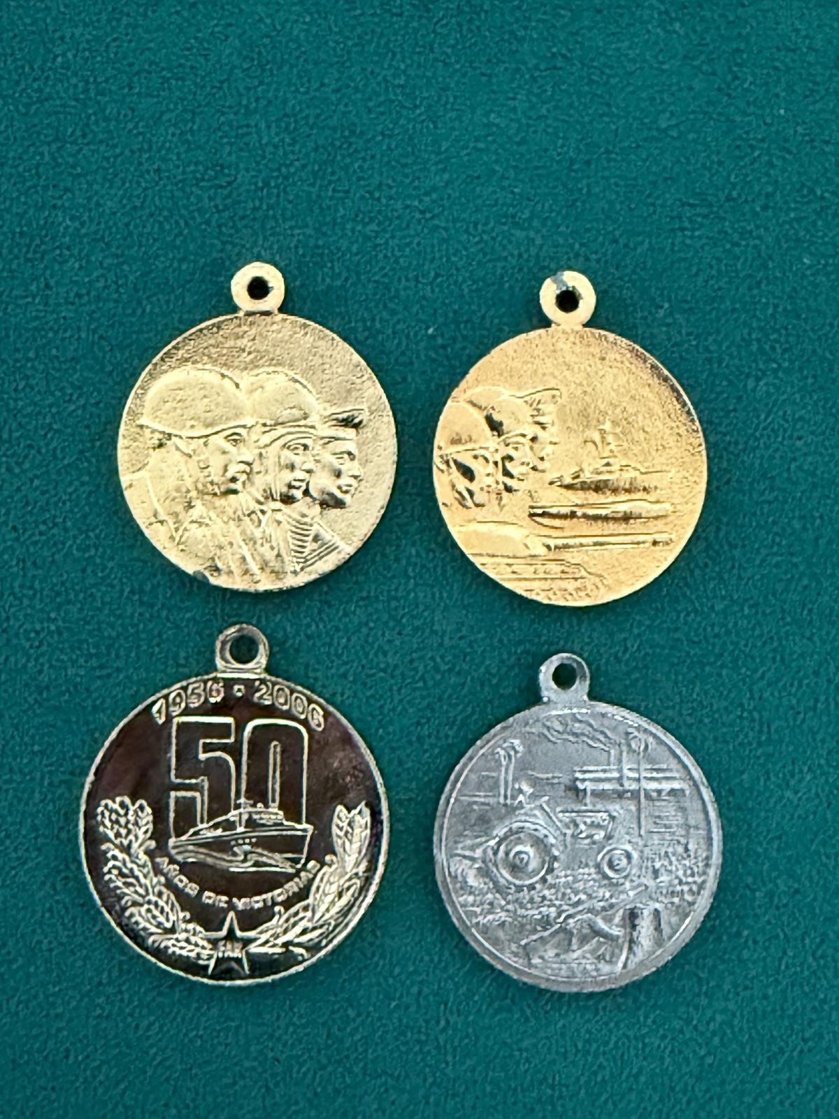 VINTAGE CUBAN MEDAL REPUBLIC FAR SERVICE AWARD LOT OF 4 COLLECTIBLE