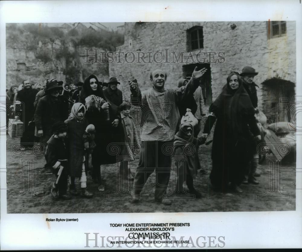 1989 Press Photo Rolan Bykov in the film 