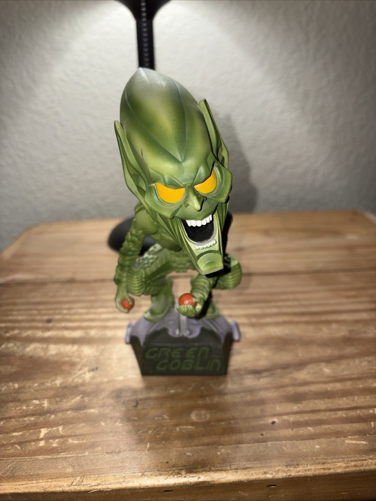 Vintage Green Goblin NECA Head Knockers Bobblehead 2002 Spider-Man