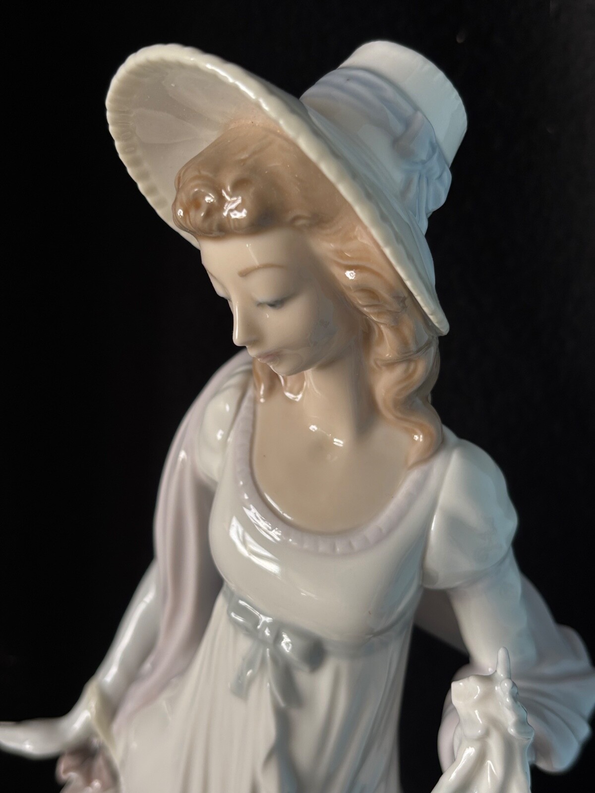 Lladro Figurine #4934 \