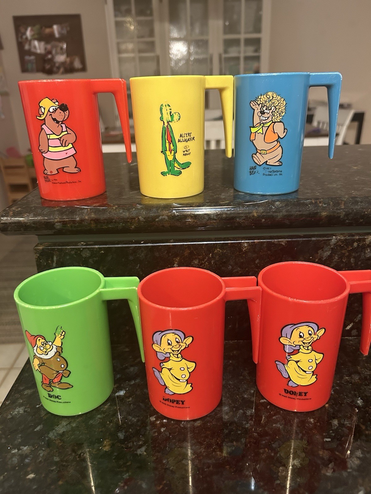 Vintage WALT KELLY POGO Cartoon Lot Of 6 Plastic Cups