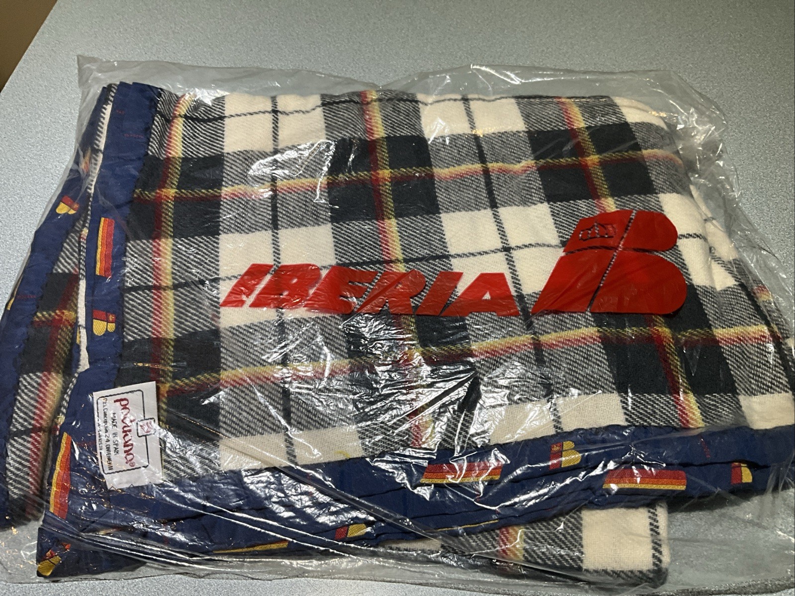vintage IBERIA AIRLINE SPAIN plaid cabin blanket logo  travel  throw FREE SH