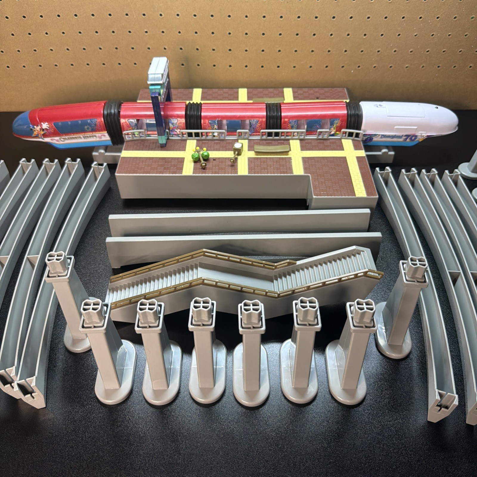 70th Anniversary Disneyland Resort Monorail Play Set Not Working