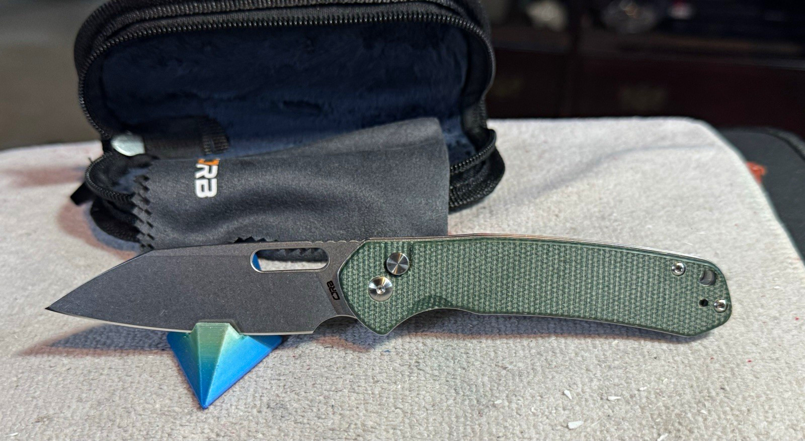 CJRB Pyrite Alt  Pocketknife Button Lock Wharncliffe