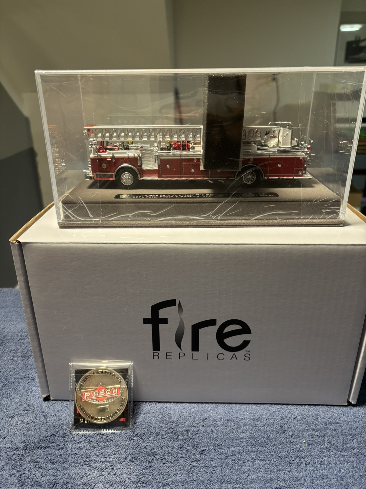 Fire Replicas 1971 Peter Pirsch Ladder Truck