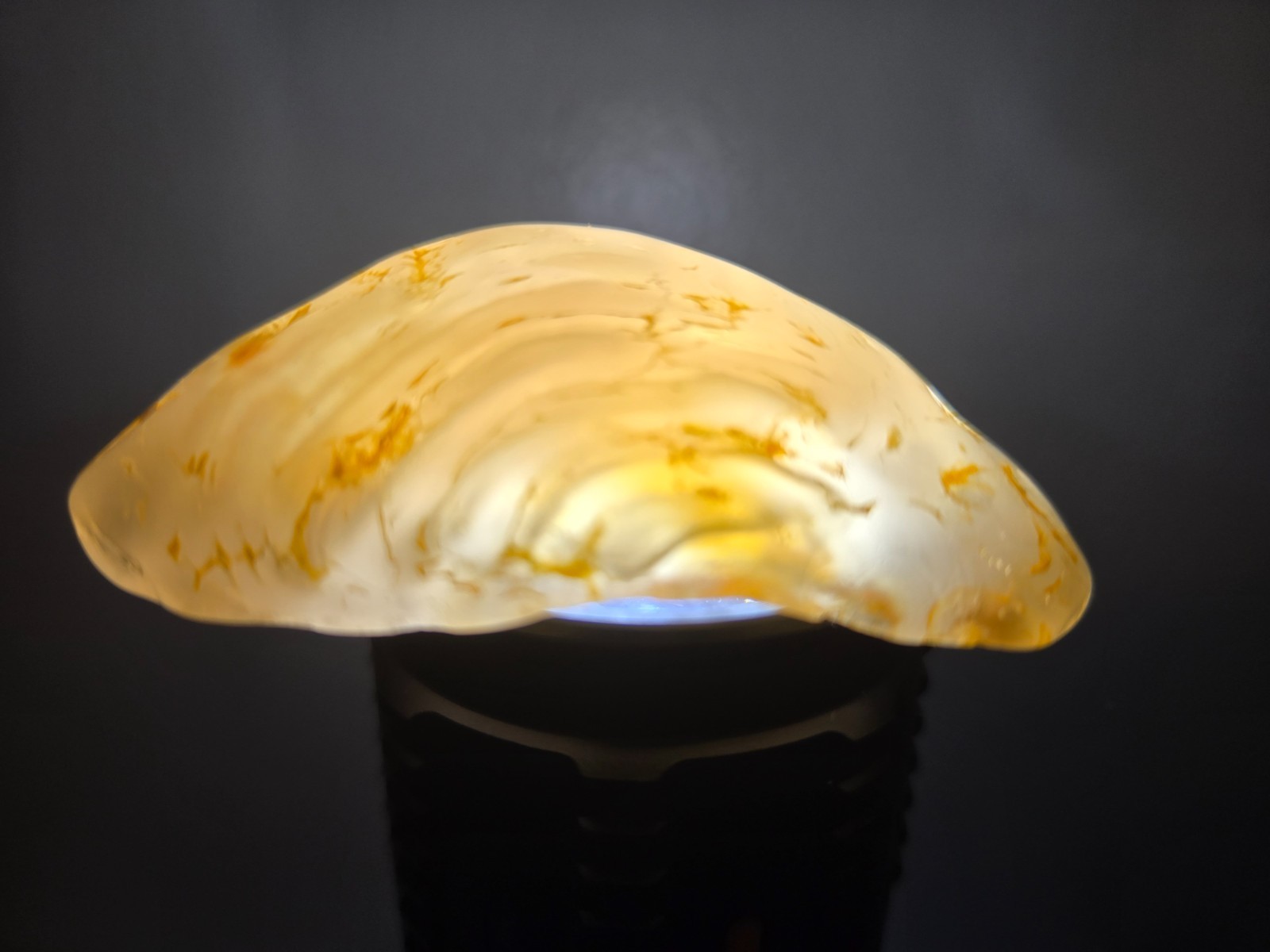 Enhydro Fluid Inclusion Agate Quartz Water Inside, Medium Pocket Video 39.4g