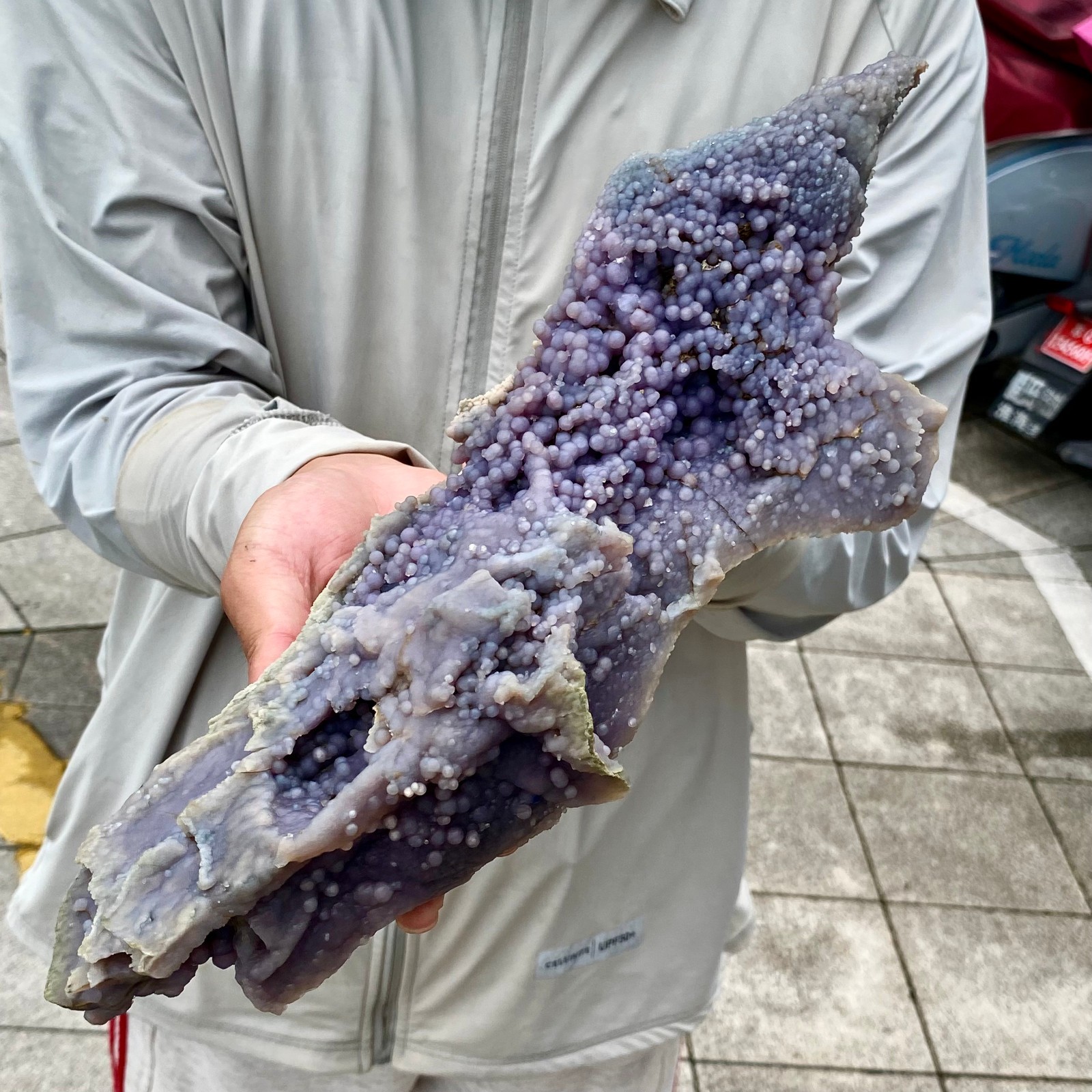 3.92LB Natural purple grape agate quartz crystal granular mineral specimen