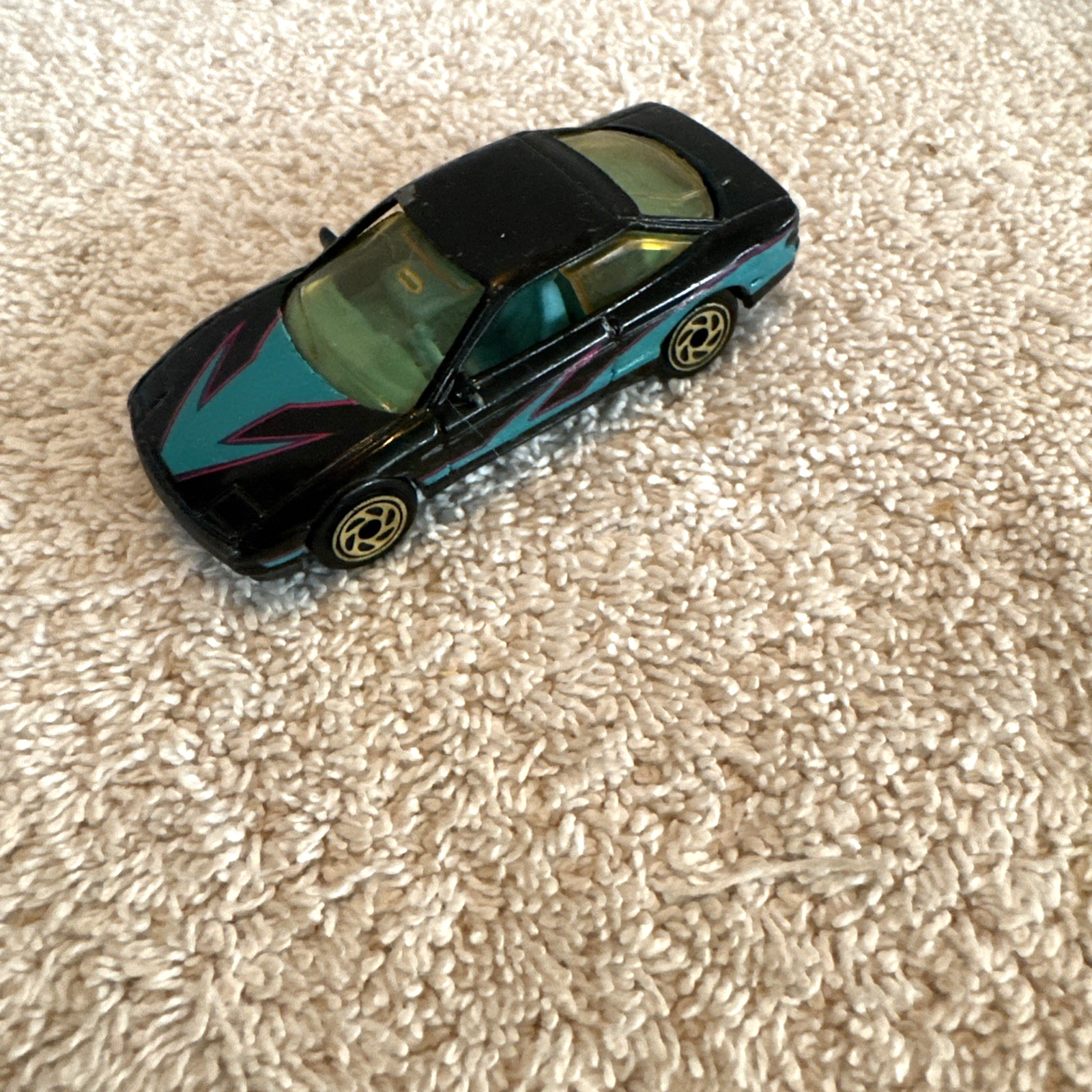 Vintage 1993 Matchbox Ford Probe GT, MB 44, Black, 1/64 Short Card