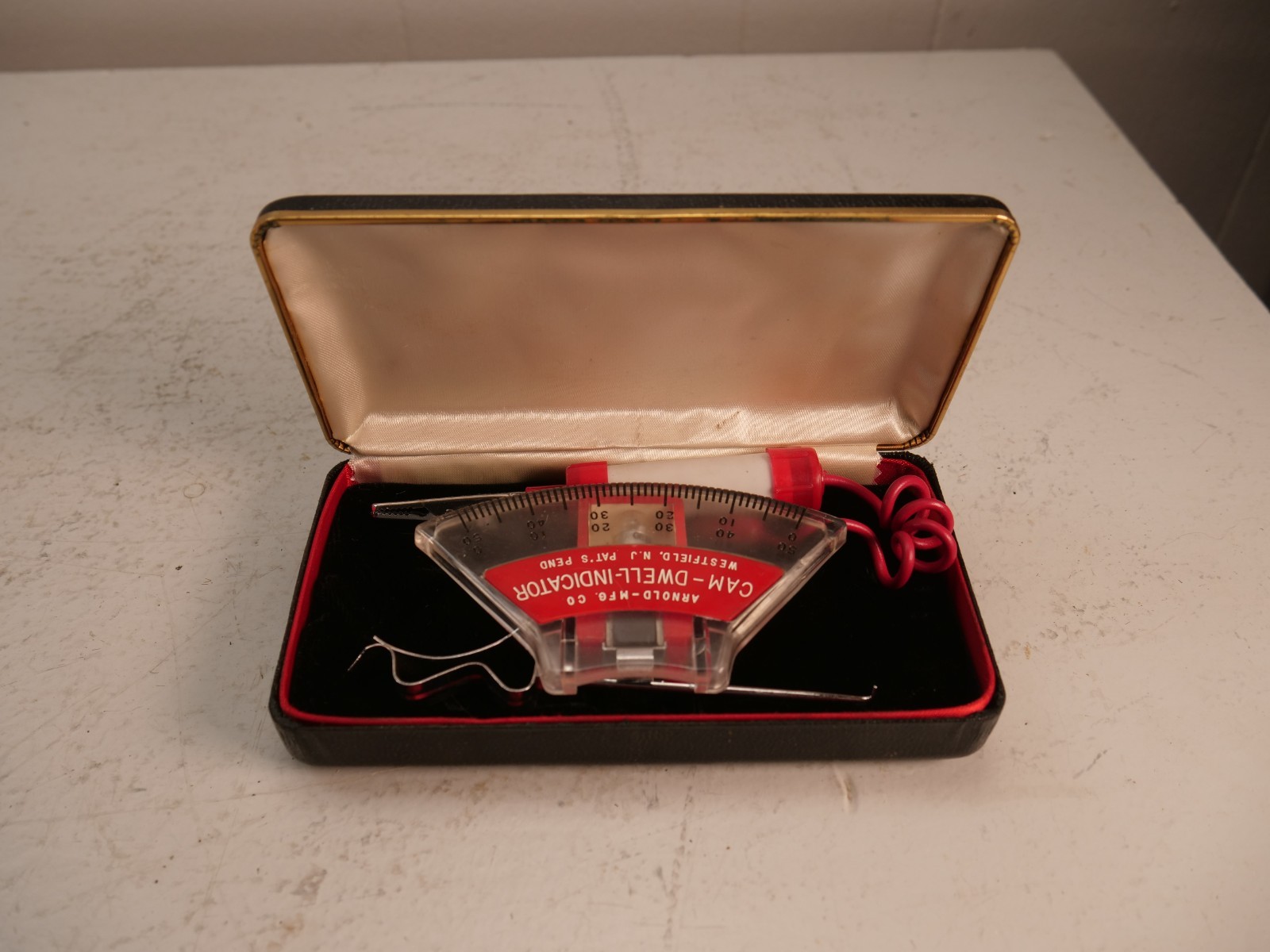 Vintage ARNOLD cam-dwell indicator W/Case