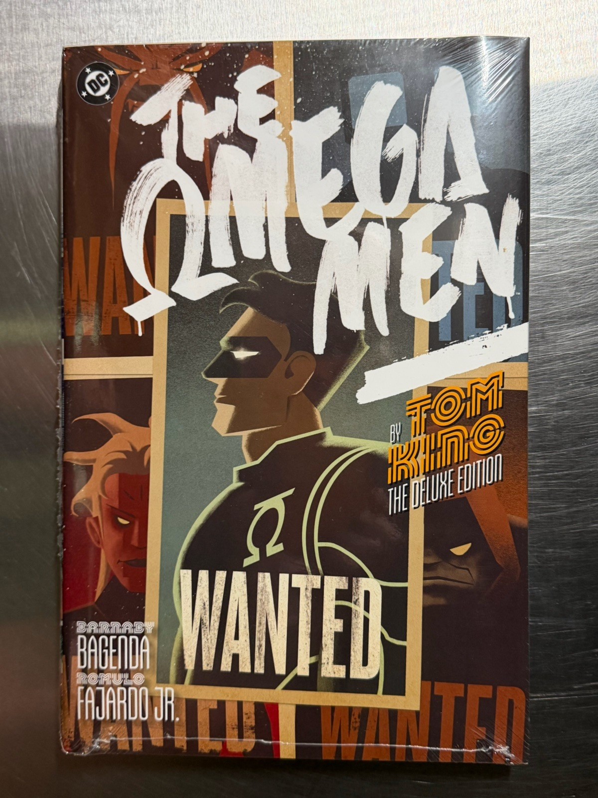 DC Comics ‘The Omega Men by Tom King: The Deluxe Edition’ (2026) HC