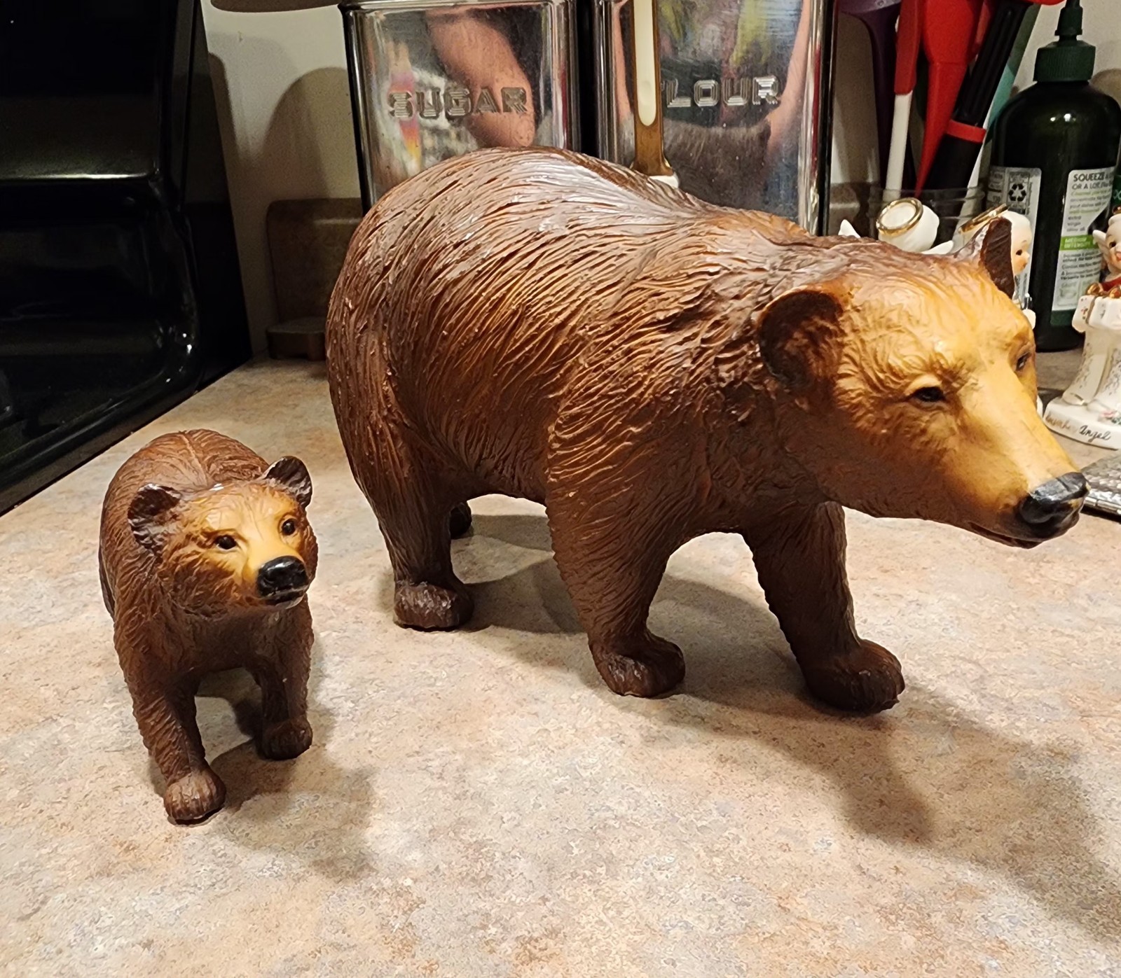 Breyer Brown Grizzly Bear and Cub