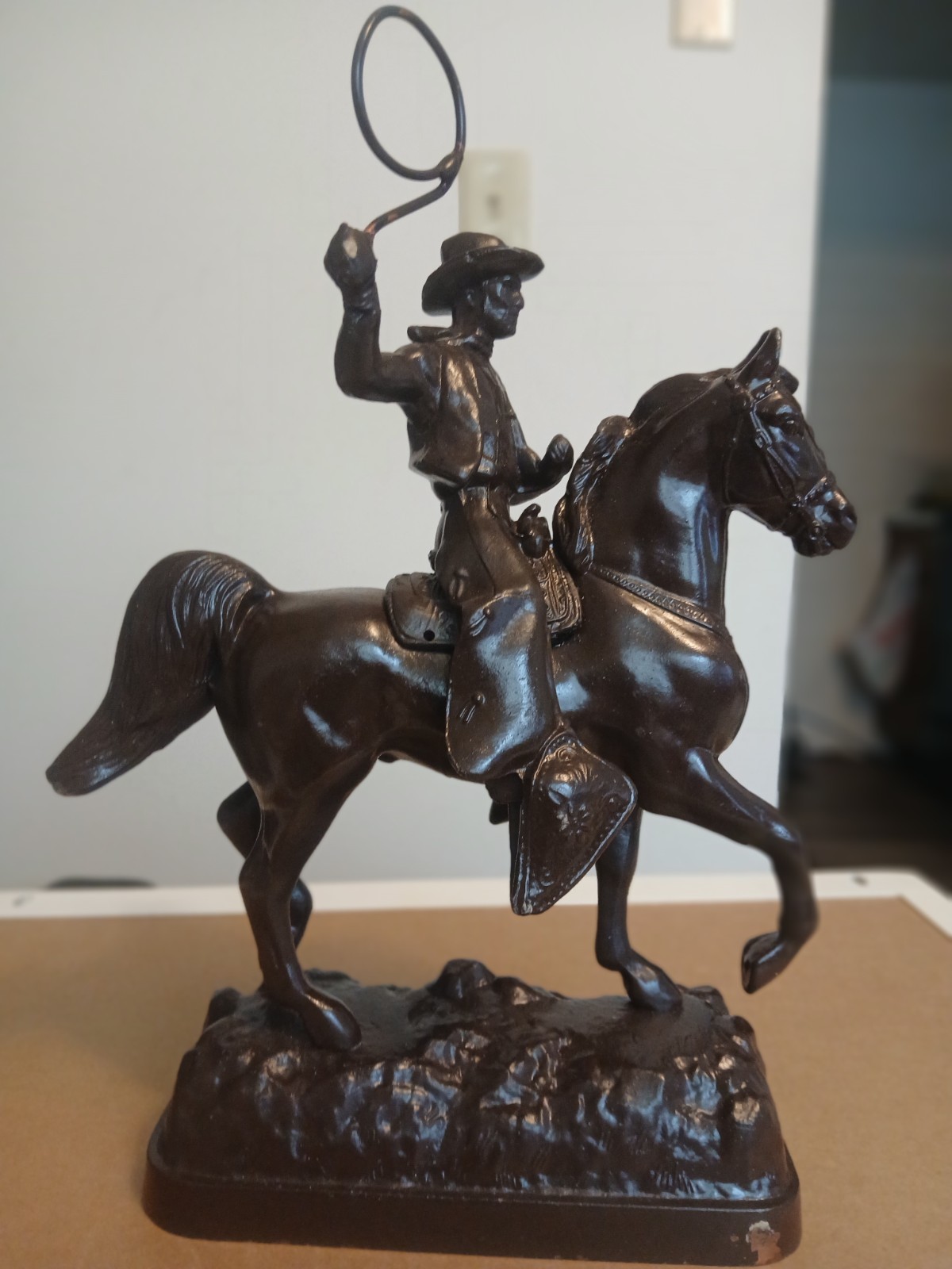 Vintage Bronze Rustic Western Lasdo Rodeo Coyboy