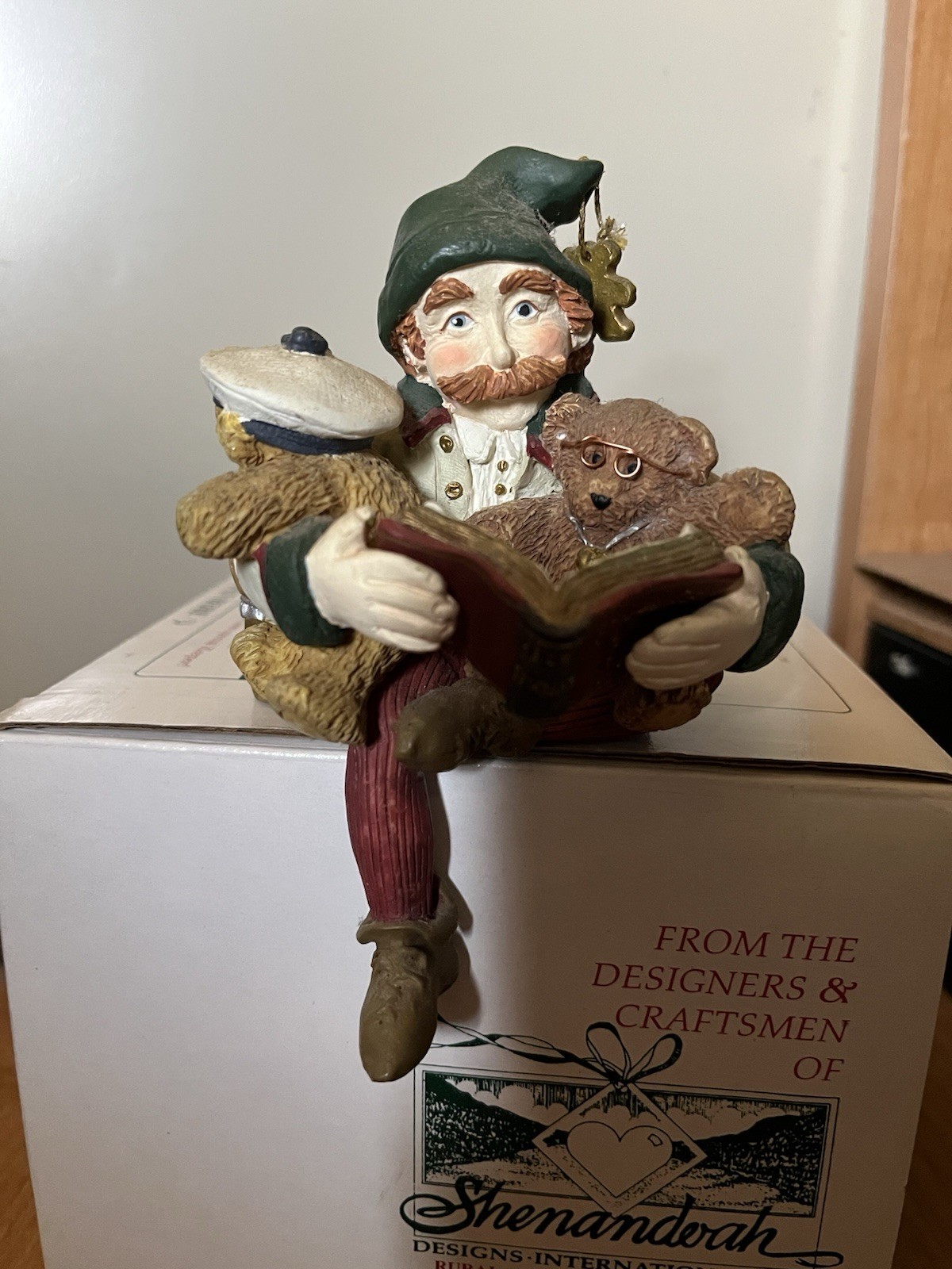 Shenandoah Designs “ Keep Of The Bears” Figurine 