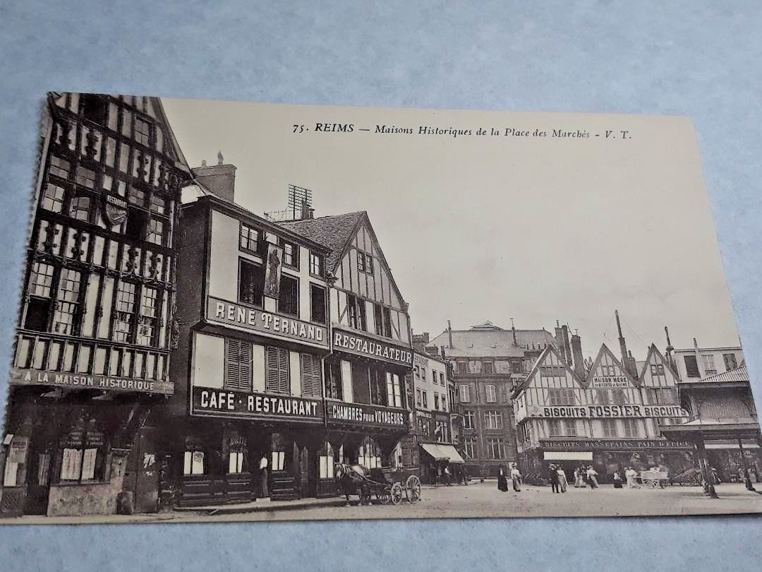Vintage France Reims - La Place des Marches Postcard Unposted