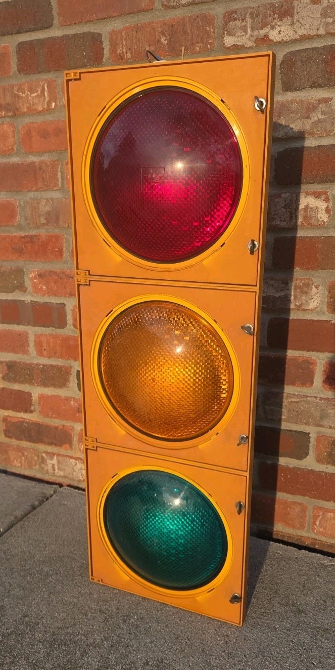 Vintage Durasig Eagle 30 Inch 3 Light Intersection Traffic Light