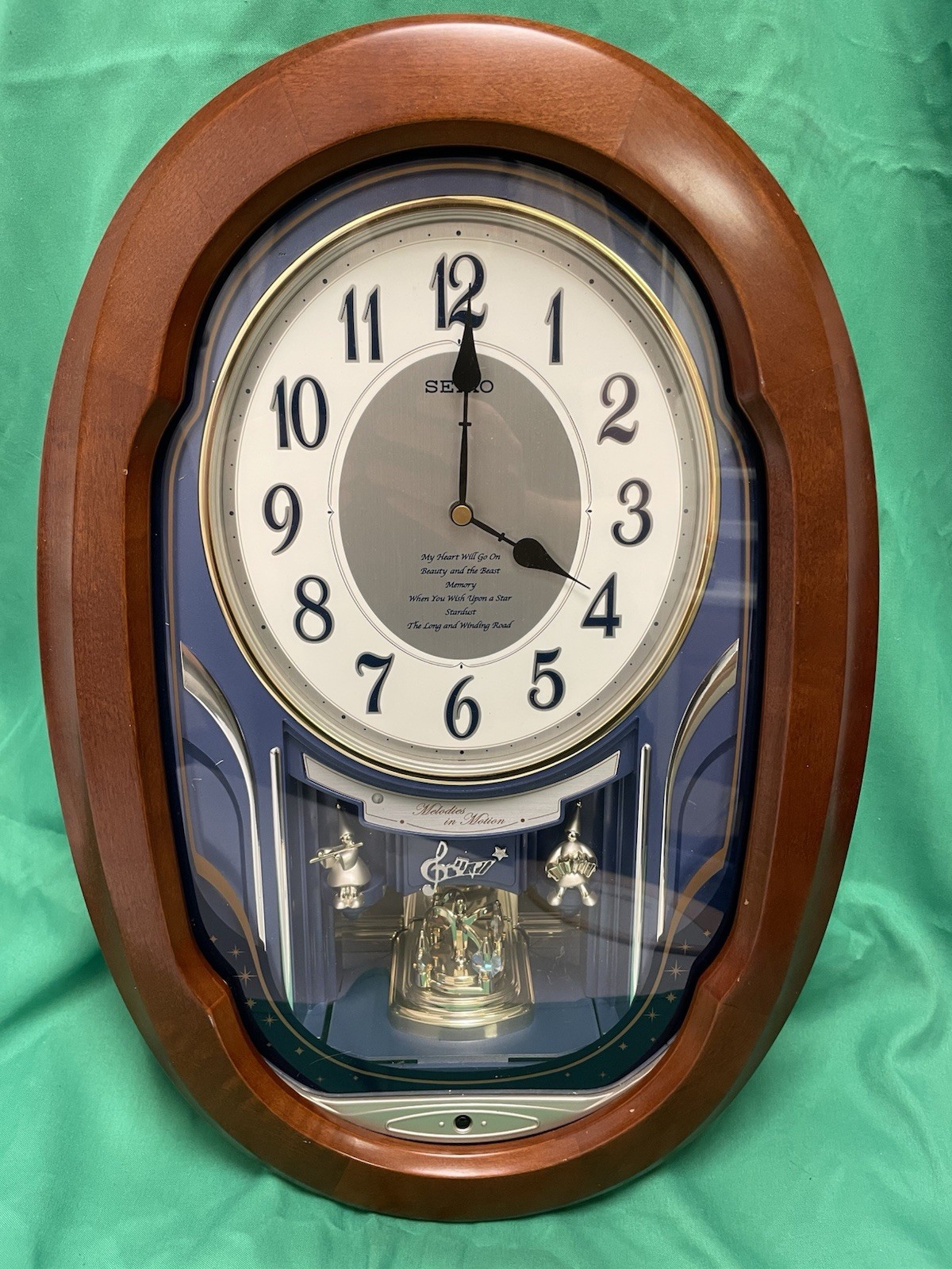 Seiko Melodies in Motion QXM142BRH Swarovski Crystal Wall Clock with 12 Songs