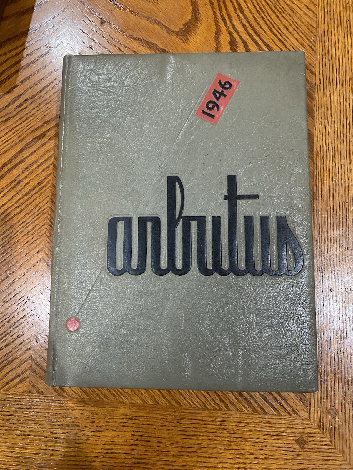 1946 Arbutus Indiana University College Yearbook Hoosiers BIG 10 CHAMPS 1945