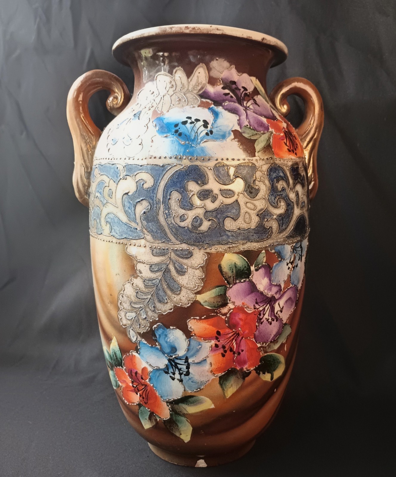 1920 Antique Shofu Toki Japanese Porcelain Urn Vase Moriage Double Handle 12.5X8
