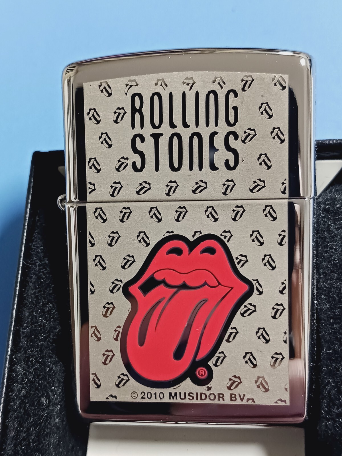 Zippo R S Tongue and Logo High Polish Chrome 24543