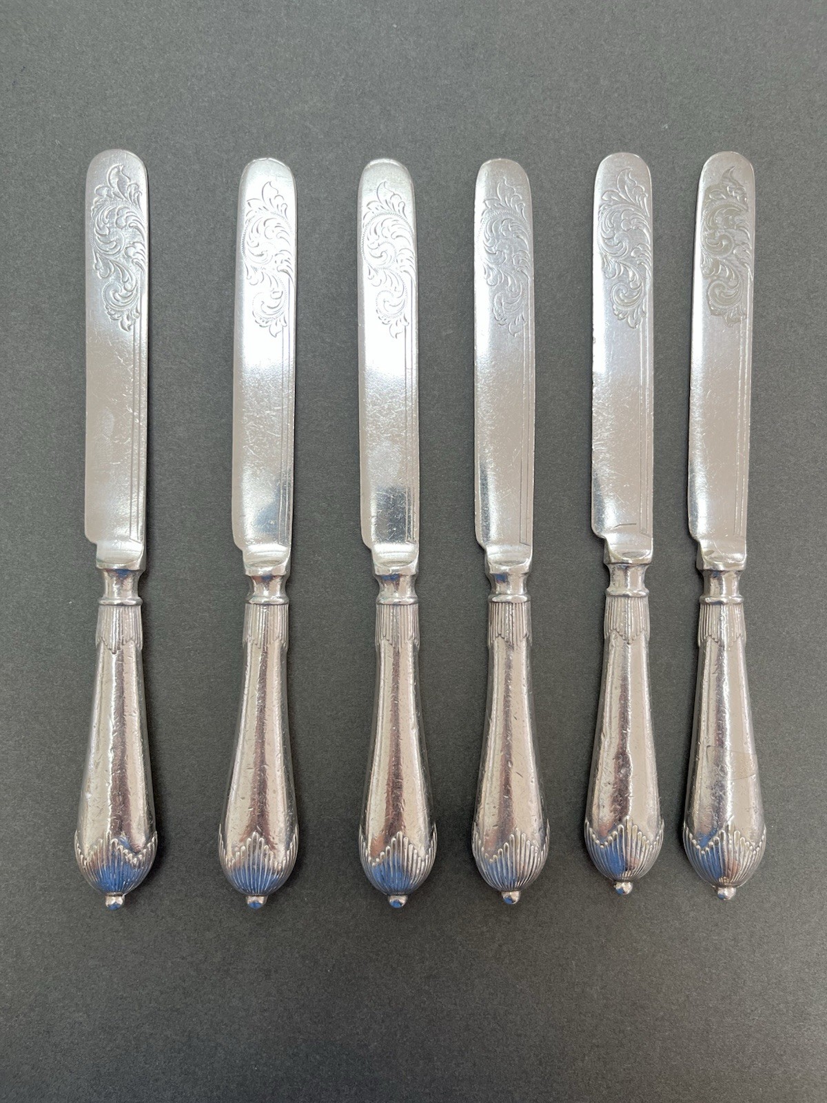 Antique Mappin & Webb Silver Plated Knives Set