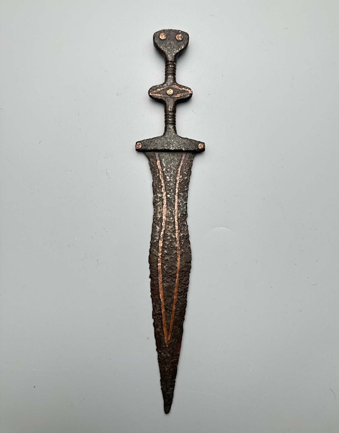 Pugio: Roman double-edged dagger of legionaries 1st century BCE