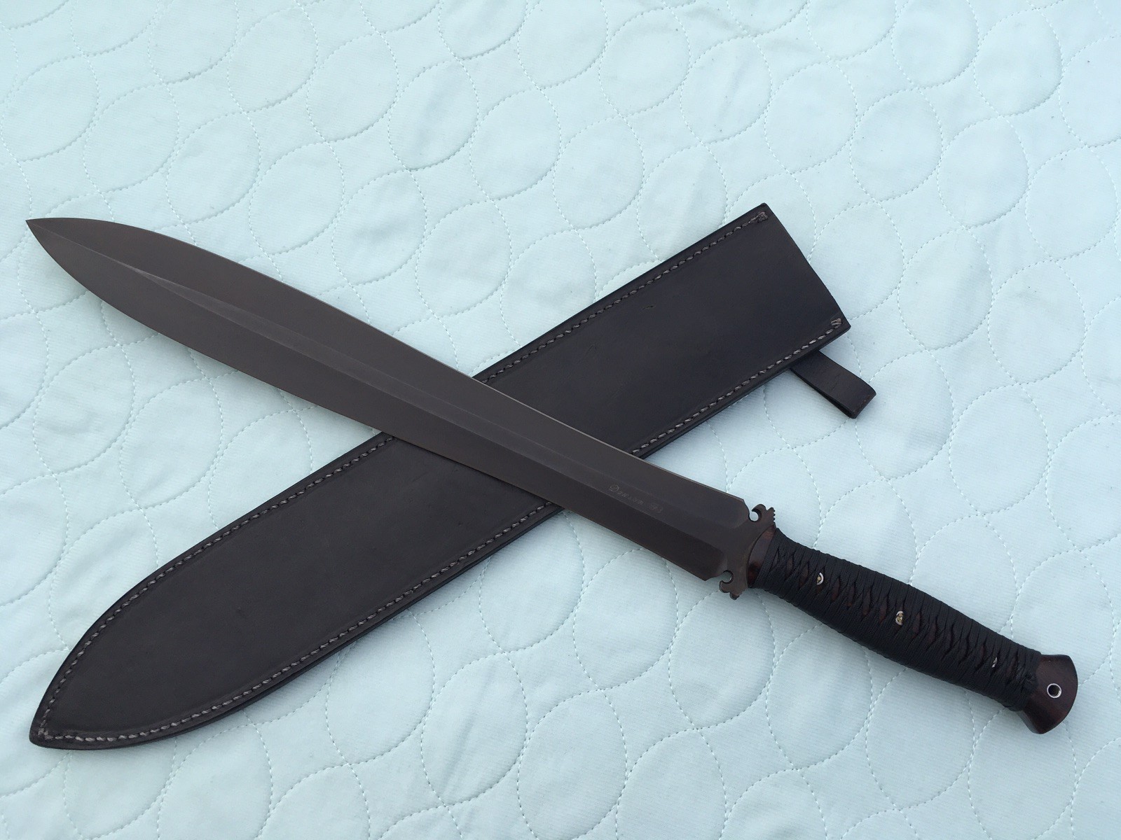 DAWSON G3 SWORD  DOUBLE EDGE 16 INCH CARBON STEEL BLADE  LEATHER SHEATH  USA
