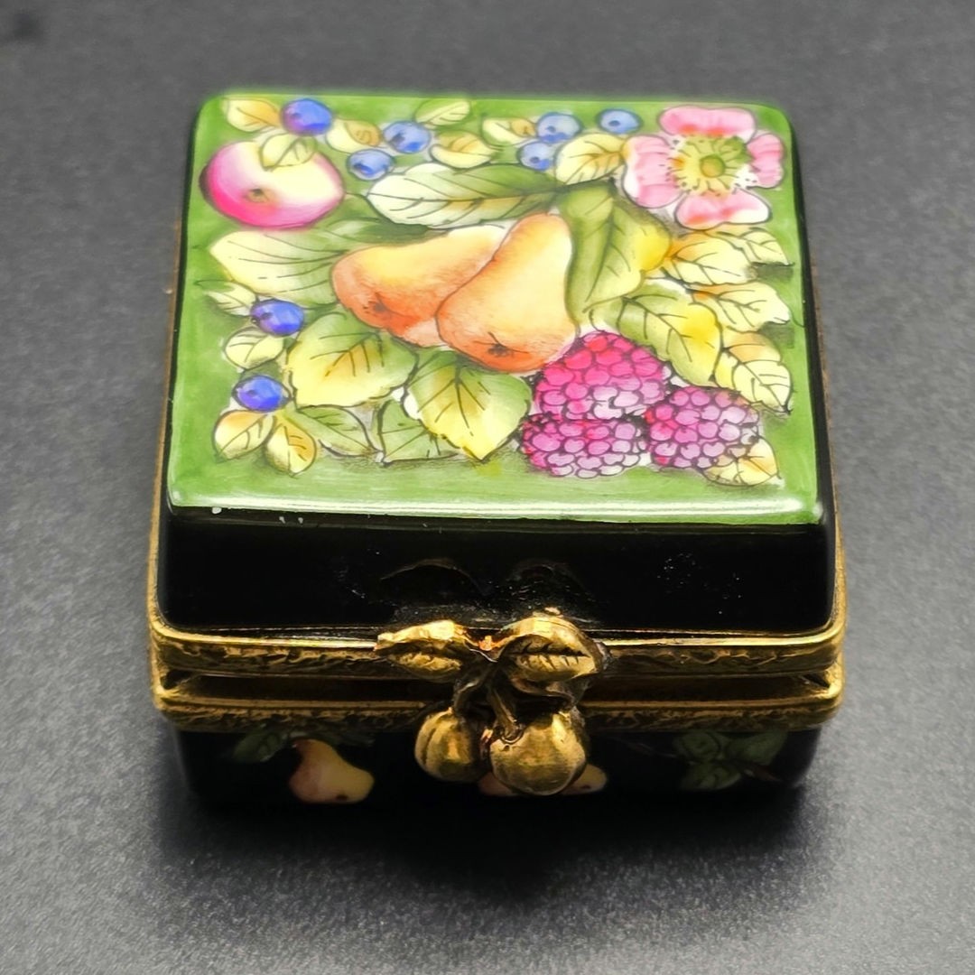 Vintage Provincial Fruit Limoges Box with Fruits Inside Handpainted