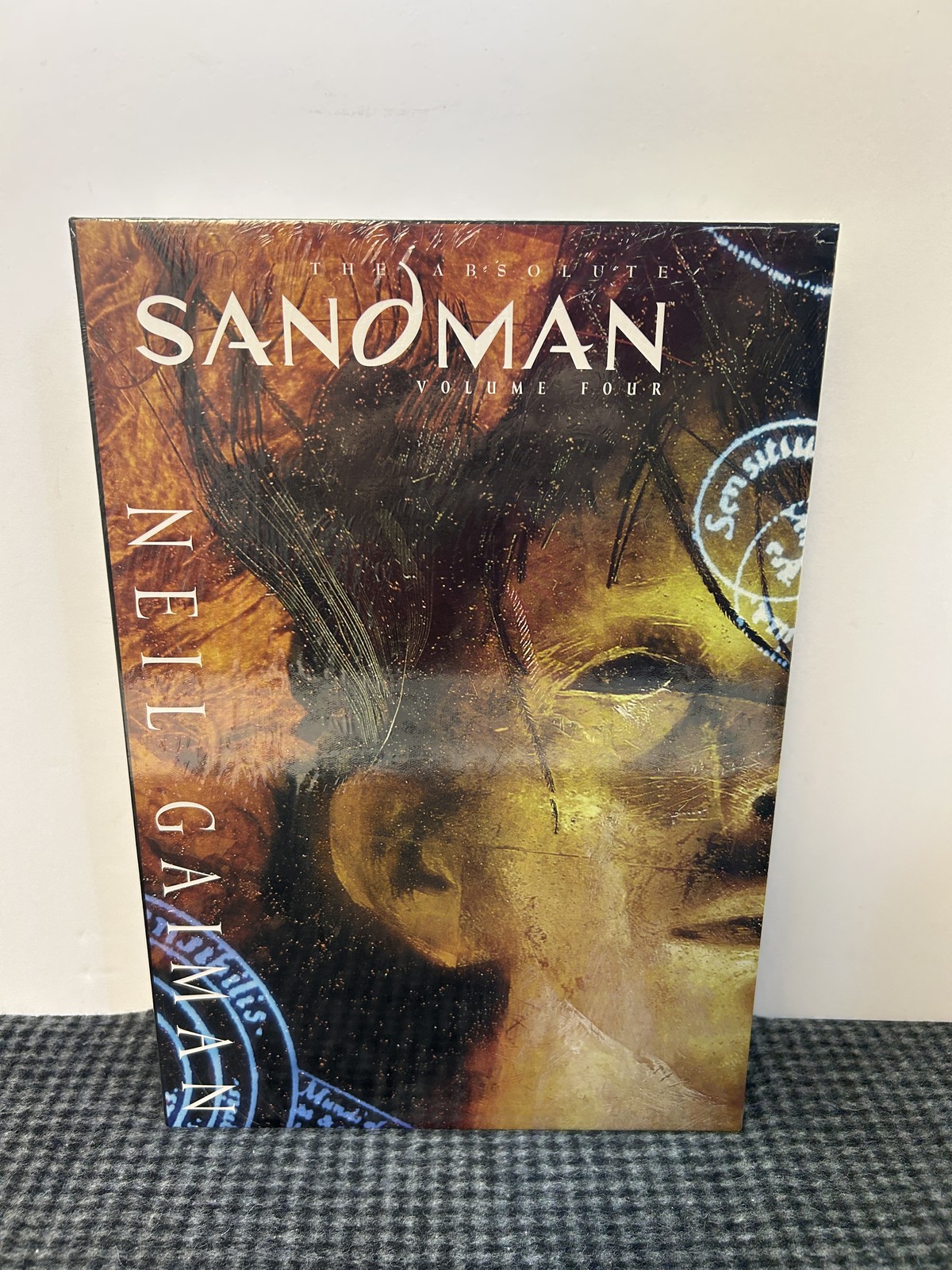 The Absolute Sandman Volume Four Neil Gaiman Hardcover Slipcase DC Vertigo Seale