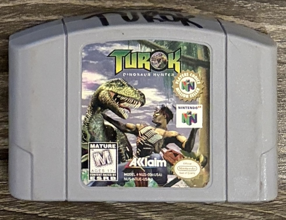 Turok - Dinosaur Hunter (N64)