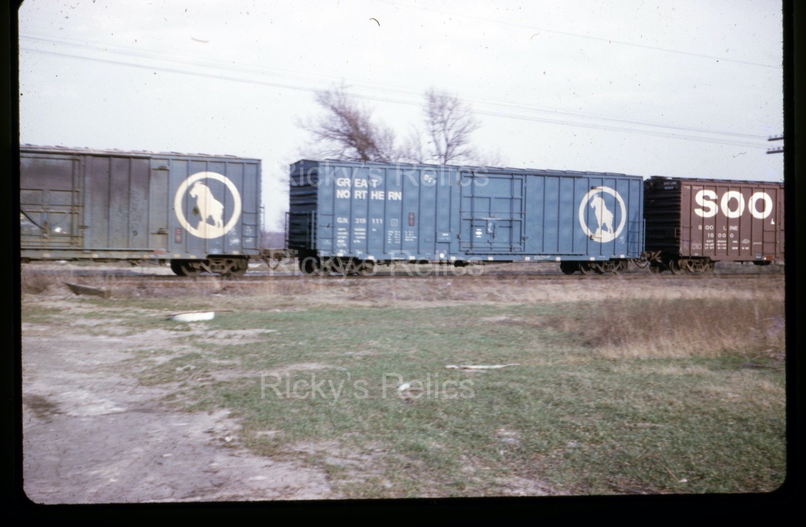 Original Slide GN #319111 Boxcar 1971 Great Northern Action