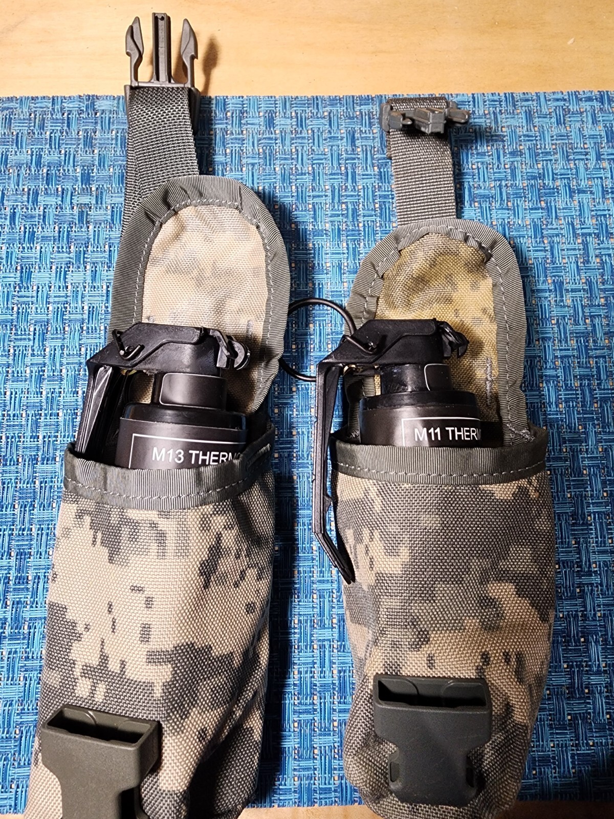 x2 MOLLE II Army ACU Flash Bang Grenade Pouch NSN 8465 01 524 7324 US Surplus x2