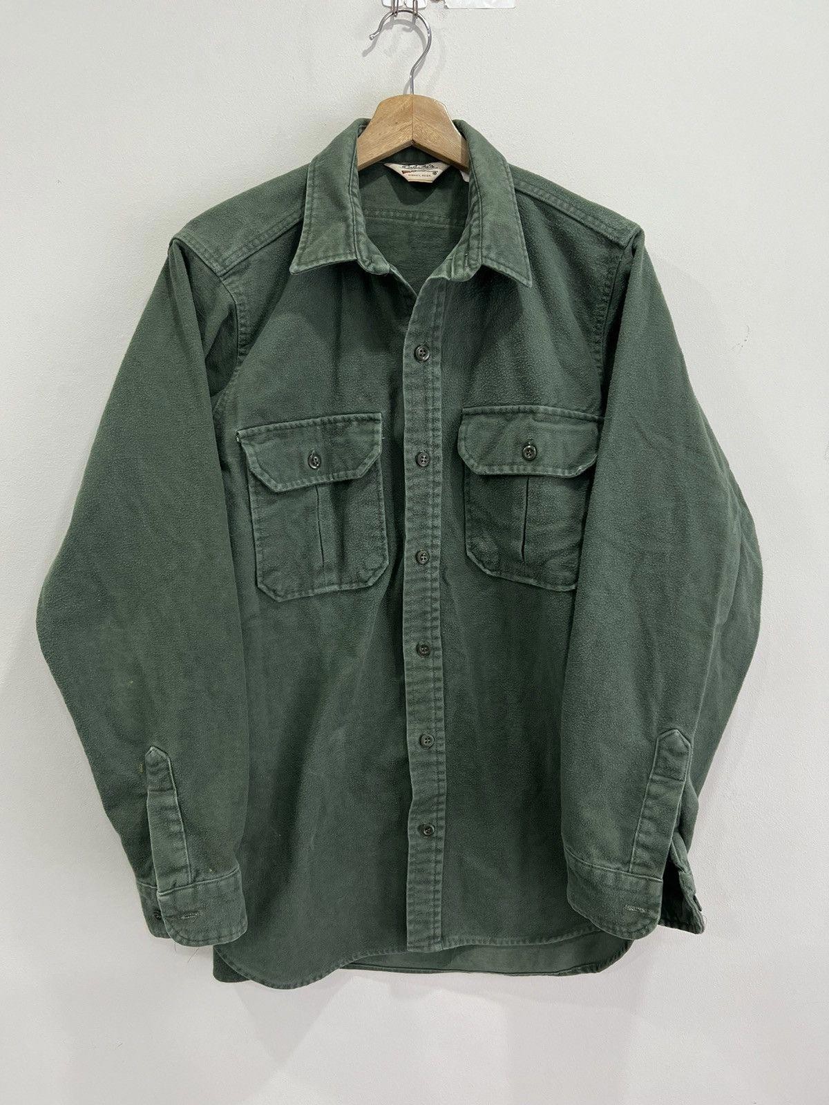 Vintage Cabelas Flannel Button Up Shirt green