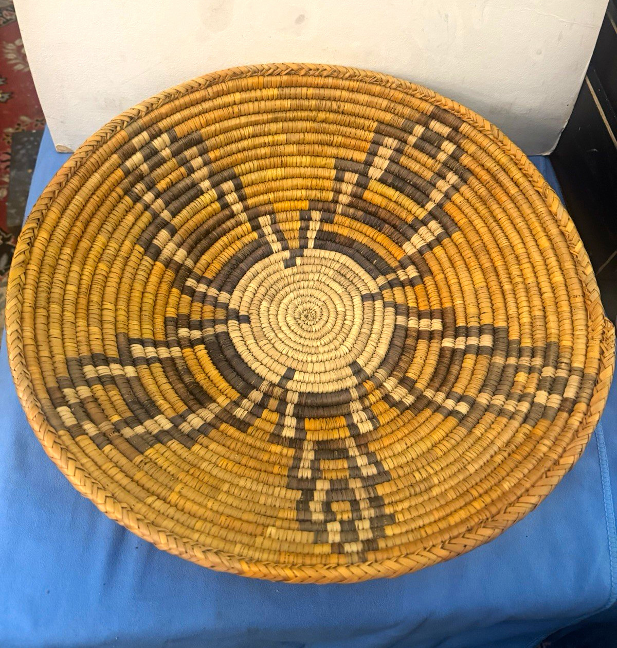Amazing Vintage Handmade Native American Basket Woven Geometric Hopi? 16in huge 