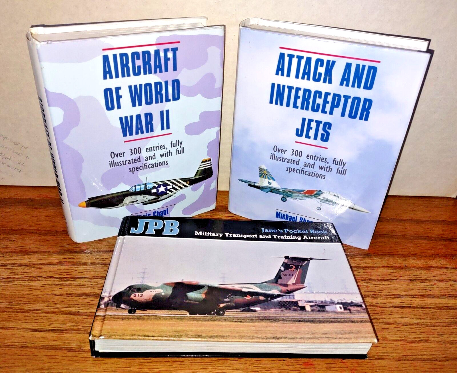 Aircraft Books - WW II/Attack & Interceptor/Transport & Training .... USAF patch