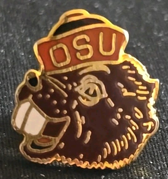VINTAGE OREGON STATE UNIVERSITY BEAVER'S LAPEL HAT PIN (Z2)