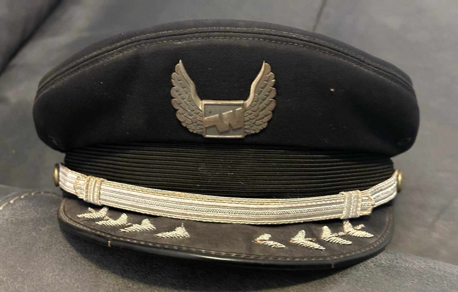 VINTAGE Western Air Lines   Pilot HAT + BADGE PIN Indian Chief BUTTON Bullion