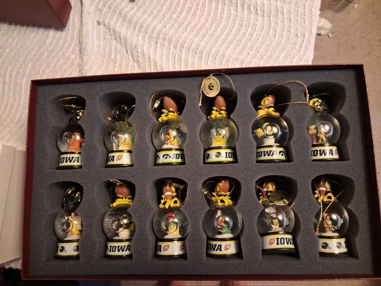 Iowa Hawkeyes 12 Days Of Christmas Miniture Snow Globes Christmas Ornanment