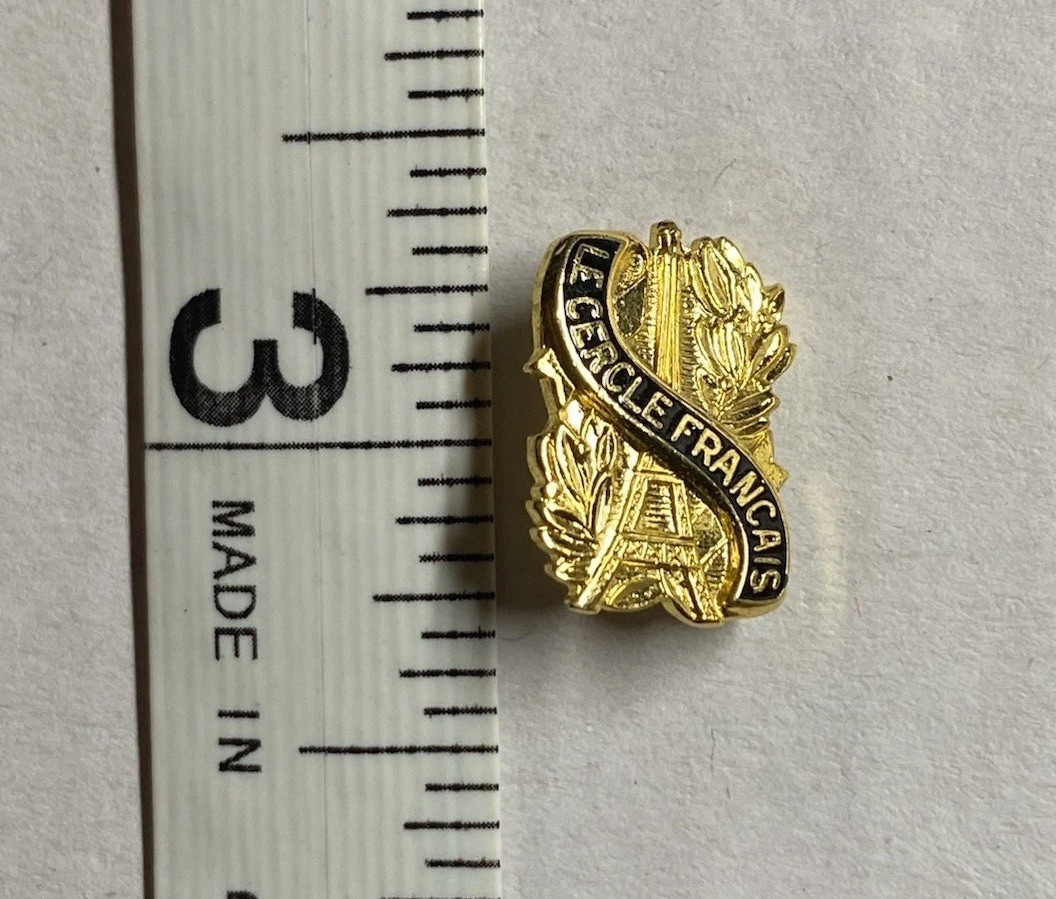 Vintage Le Cercle Francais Pin Tie Tac French Eiffel Tower Pinback Metal