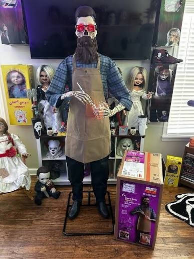 Life Size 6 ft Animated Skeleton Bartender Lighted Talking Halloween Animatronic