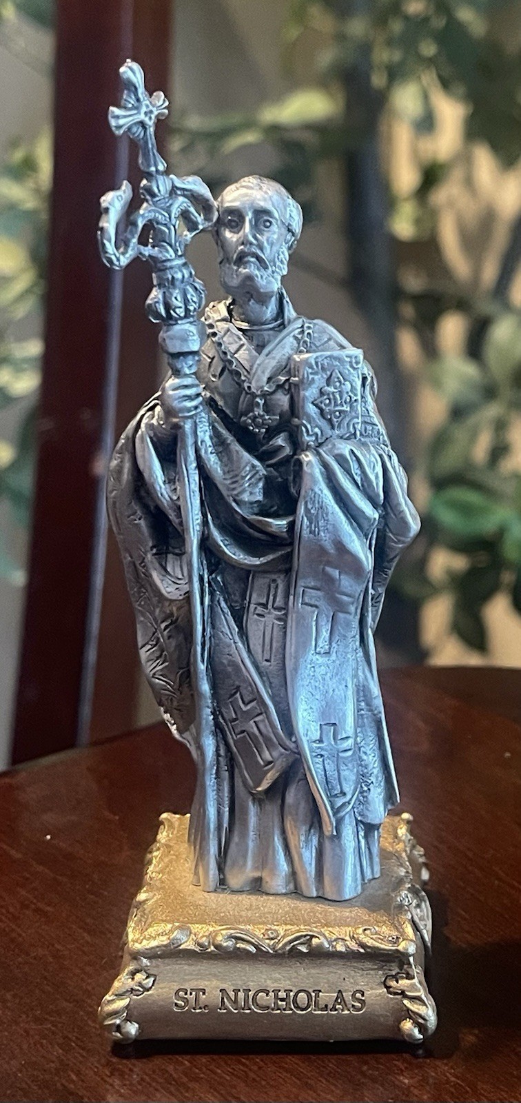 Pewter Saint St. Nicholas Figurine Statue on Gold Tone Base, 4 1/2\