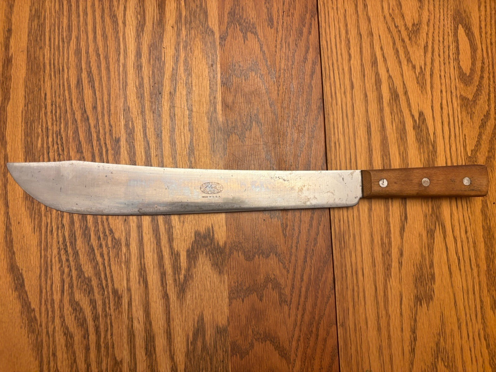 NICE Vintage THE CLYDE CUTLERY CO. 1850 Butcher Knife Collectible USA