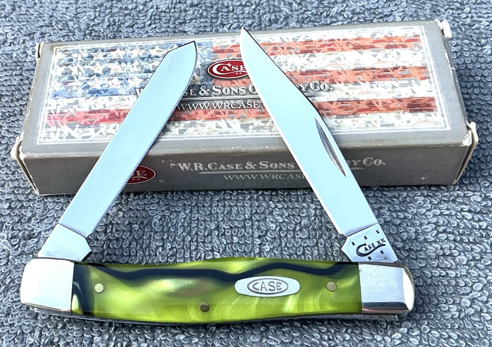 Case XX Knife…2015 Mini Moose…ToXXin Green Kirinite…New In Box…1 of 1000 RARE