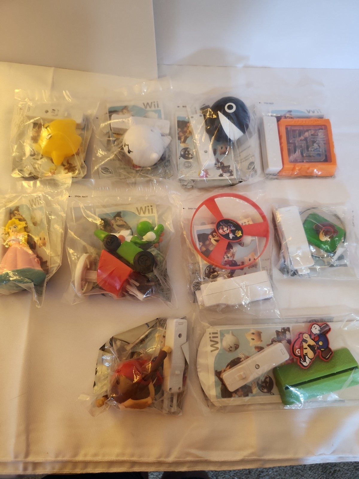 2008 Burger King Kid's Club Nintendo Wii Mario Brothers Toys, Complete Set, New
