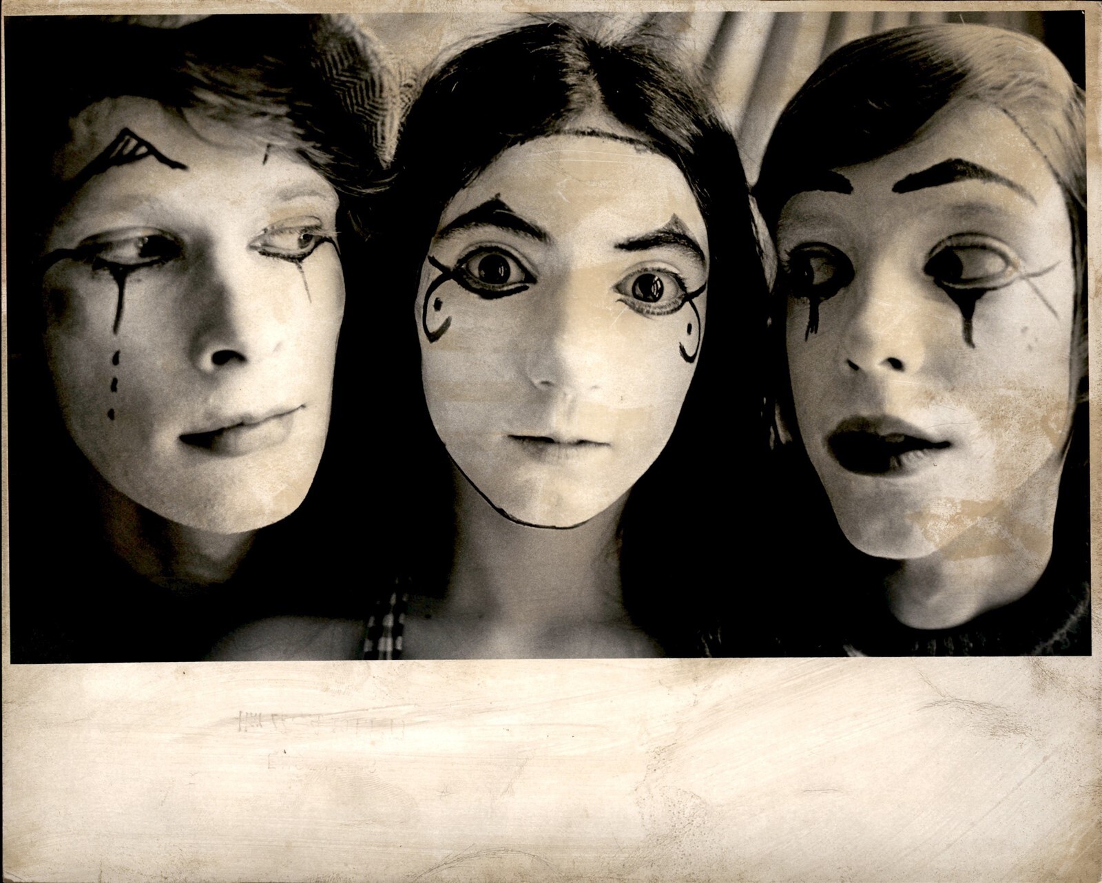 LD319 1973 Original Photo WORDS? WHO NEEDS THEM? MINNEAPOLIS MIME INSTRUCTOR