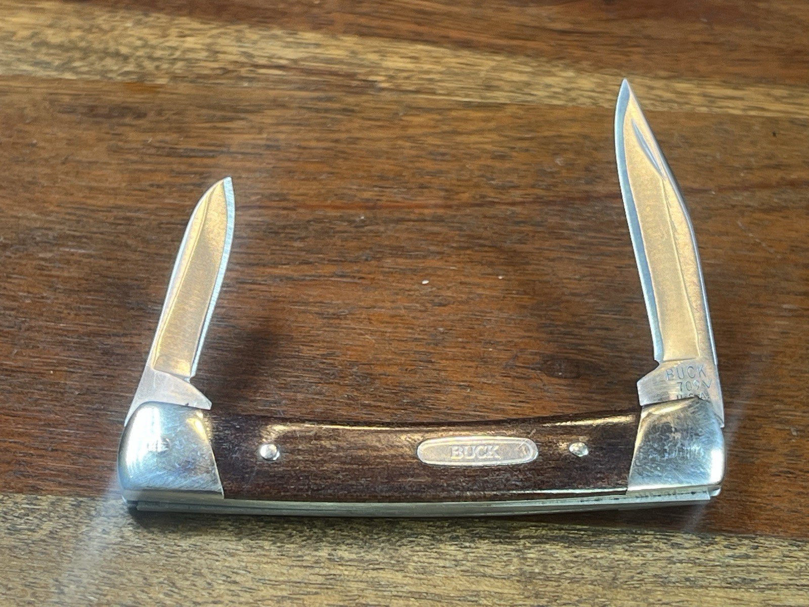 Vintage 1989 USA BUCK 709 Yearling Pocket Knife Fresh Factory Spa Treatment