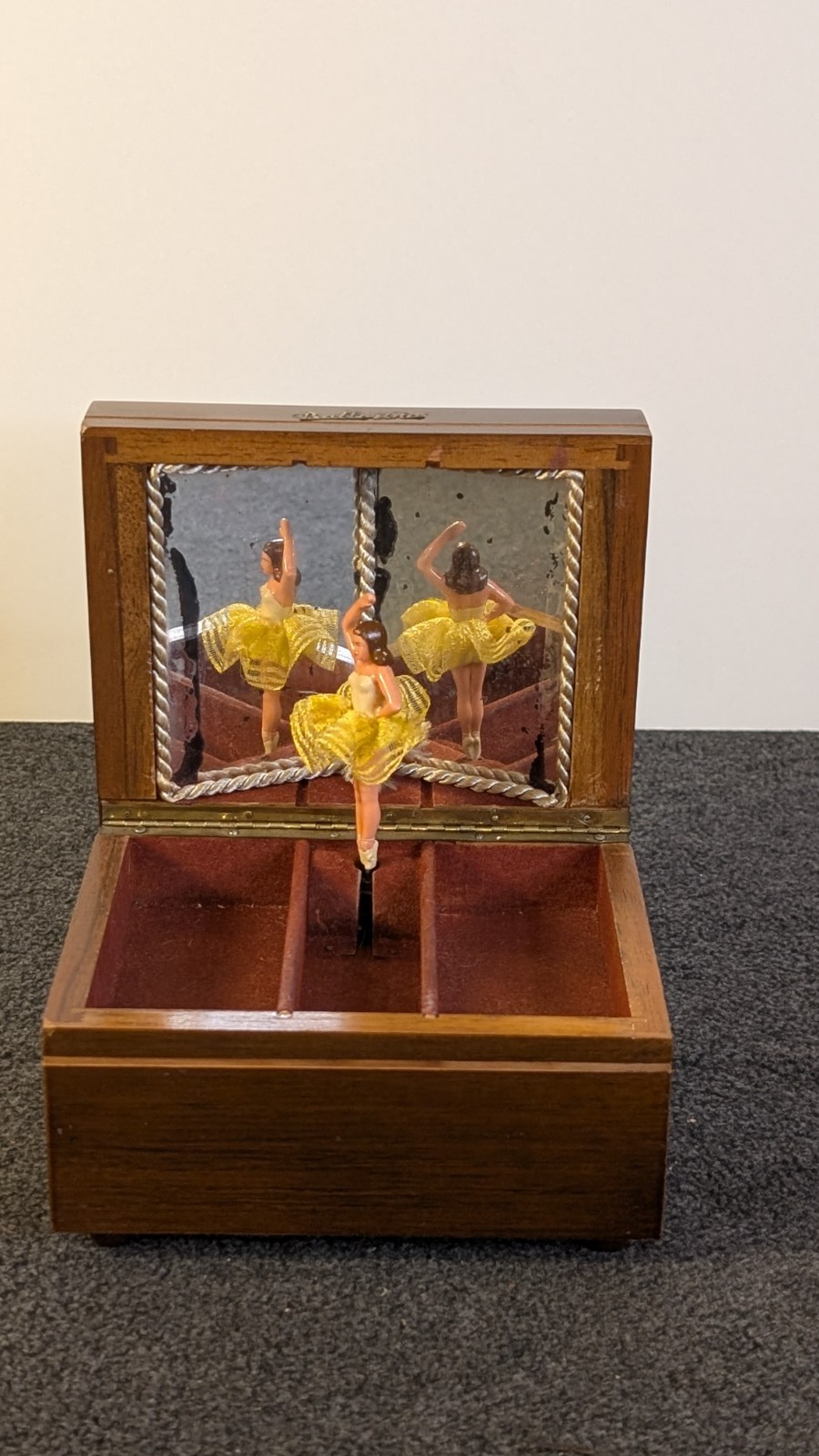 Rare Vintage Florn Germany Wood Music Box Ballerina