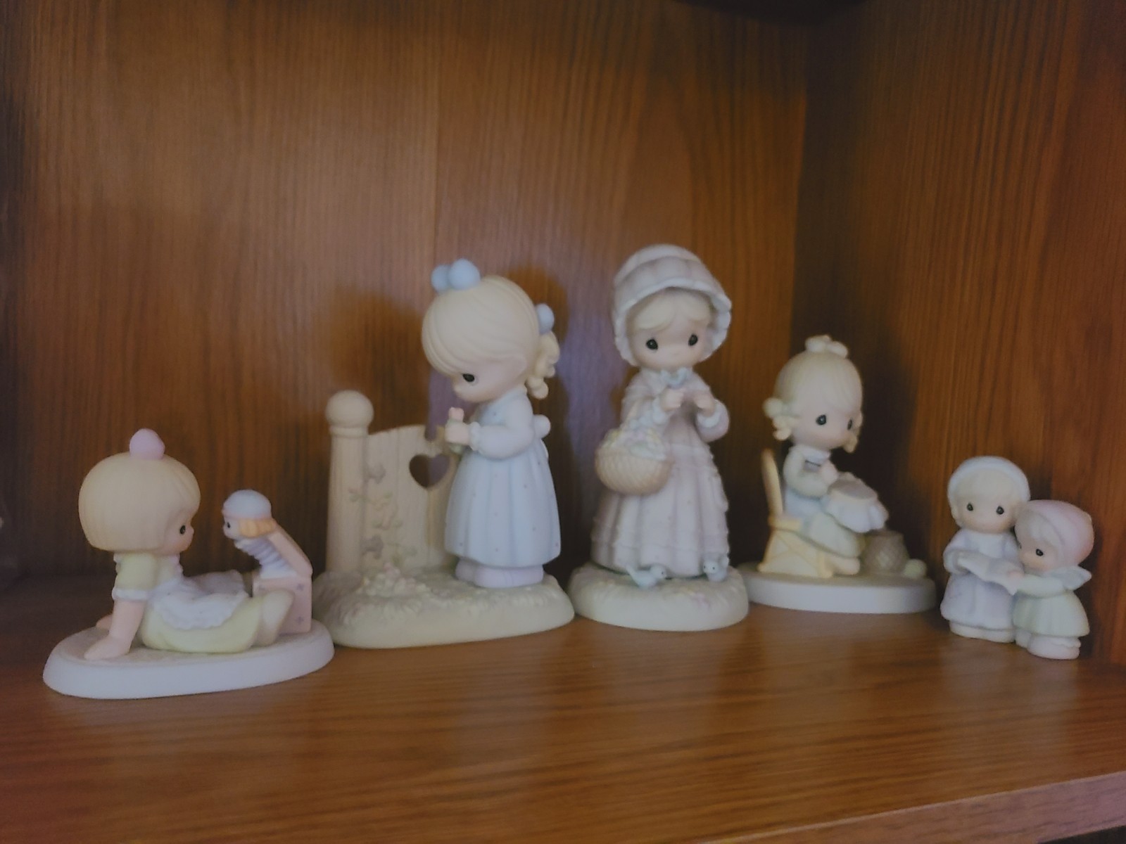 Precious Moments Figurines Lot – 5 Piece Bundle – Vintage Enesco – 1979–1999 – R